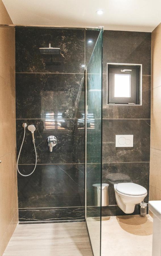 Gray Door Apartments - Adults Only Palm Beach Extérieur photo