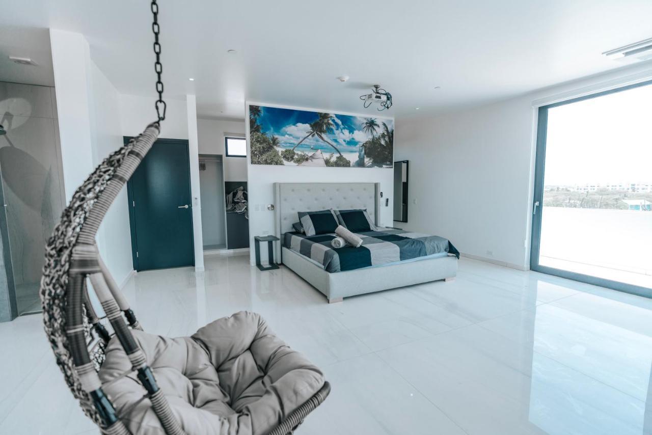 Gray Door Apartments - Adults Only Palm Beach Extérieur photo