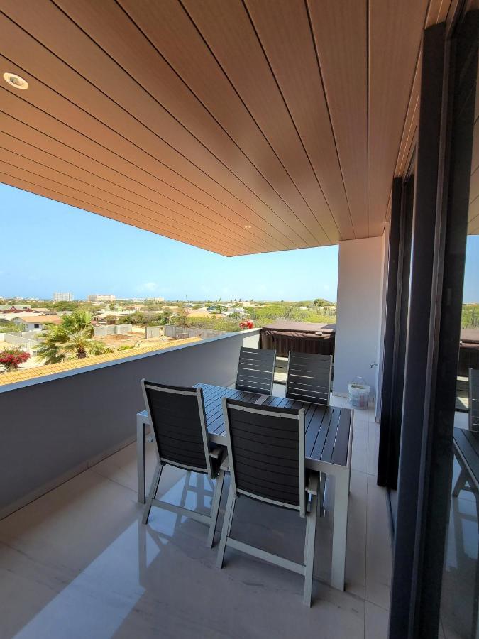 Gray Door Apartments - Adults Only Palm Beach Extérieur photo