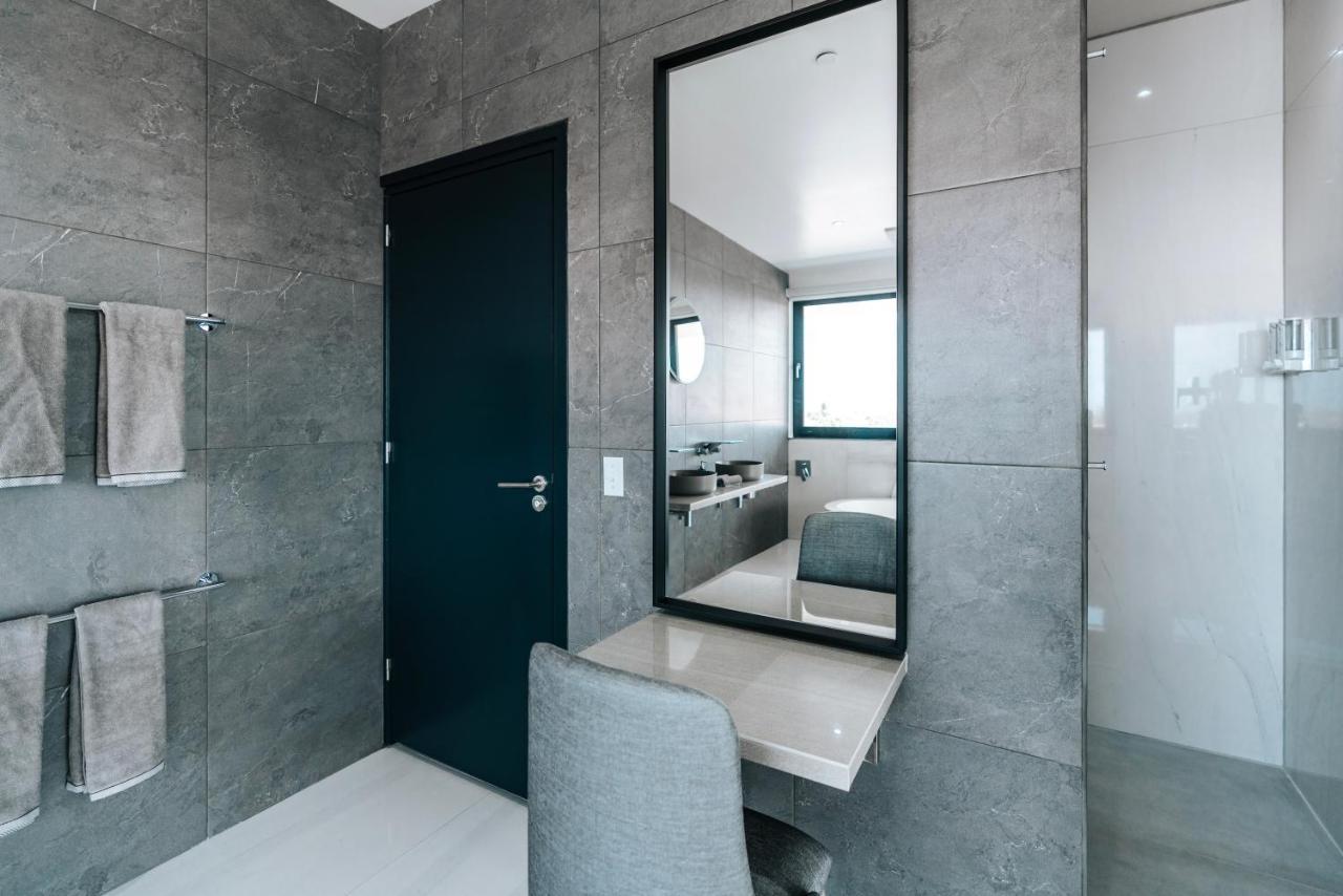Gray Door Apartments - Adults Only Palm Beach Extérieur photo